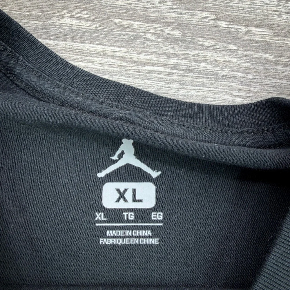 Air Jordan T Shirt Men XL Black Multicolor Layered Spellout Logo Streetwear AJ13
